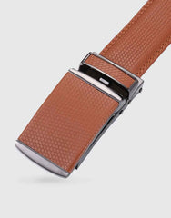 Adjustable from 28" to 44" Waist