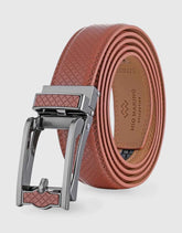 Adjustable from 28" to 44" Waist