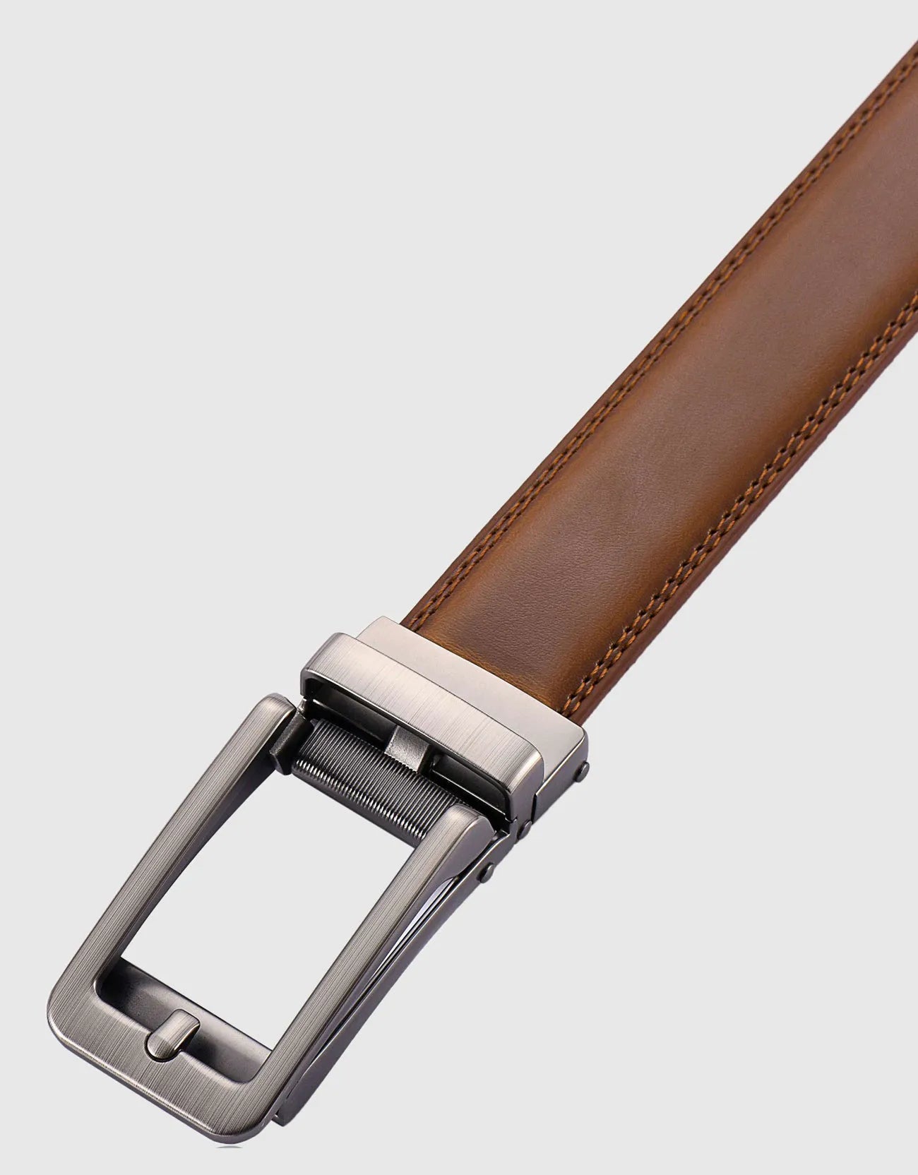 Adjustable from 28" to 44" Waist