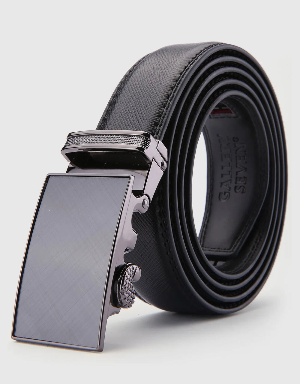 Adjustable from 28" to 44" Waist