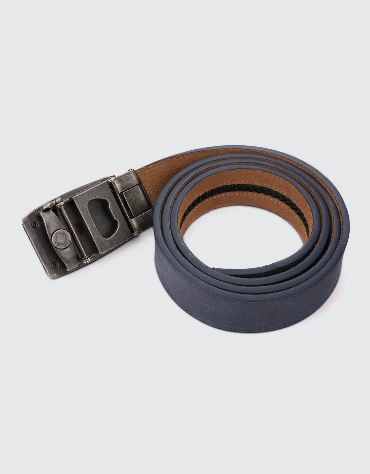 Adjustable from 28" to 44" Waist