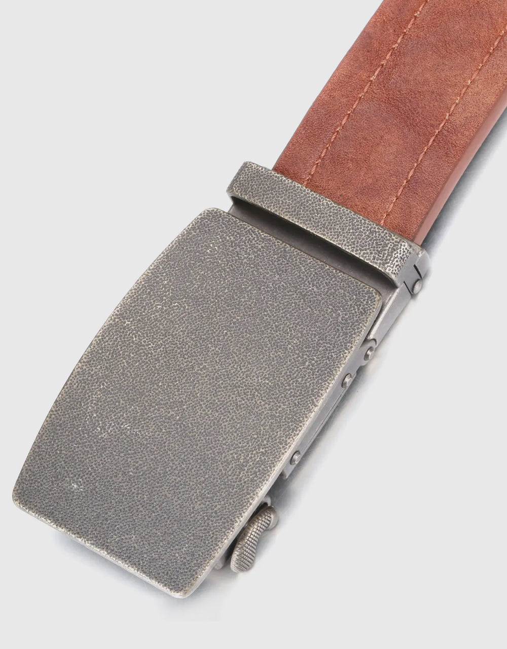 Adjustable from 28" to 44" Waist