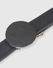 Adjustable from 38" to 54" Waist