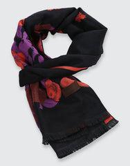 Violet Crimson on Onyx
