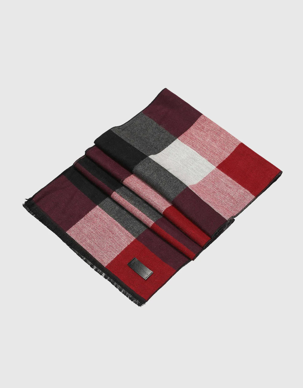 Violet Crimson on Onyx