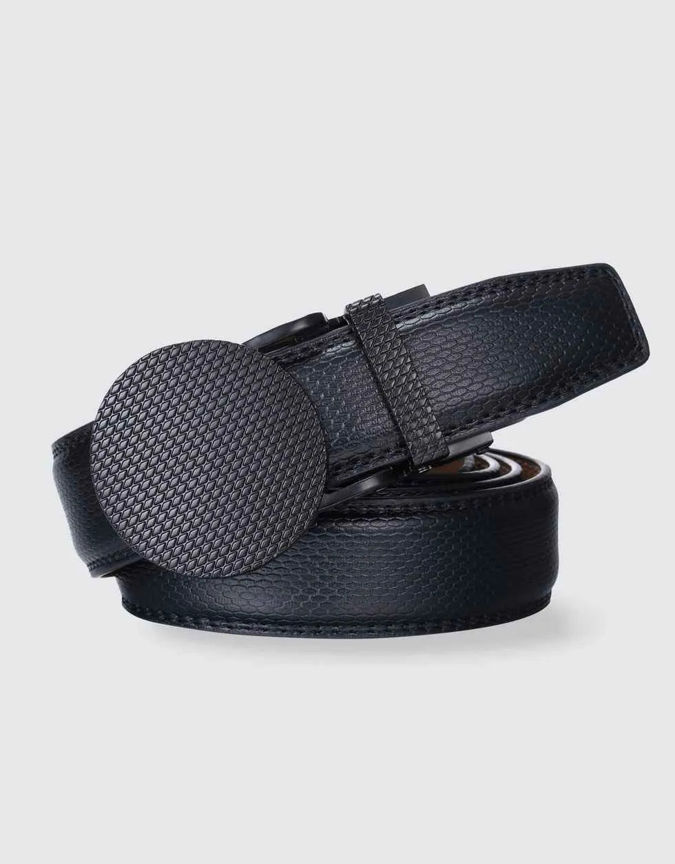 Adjustable from 28" to 44" Waist