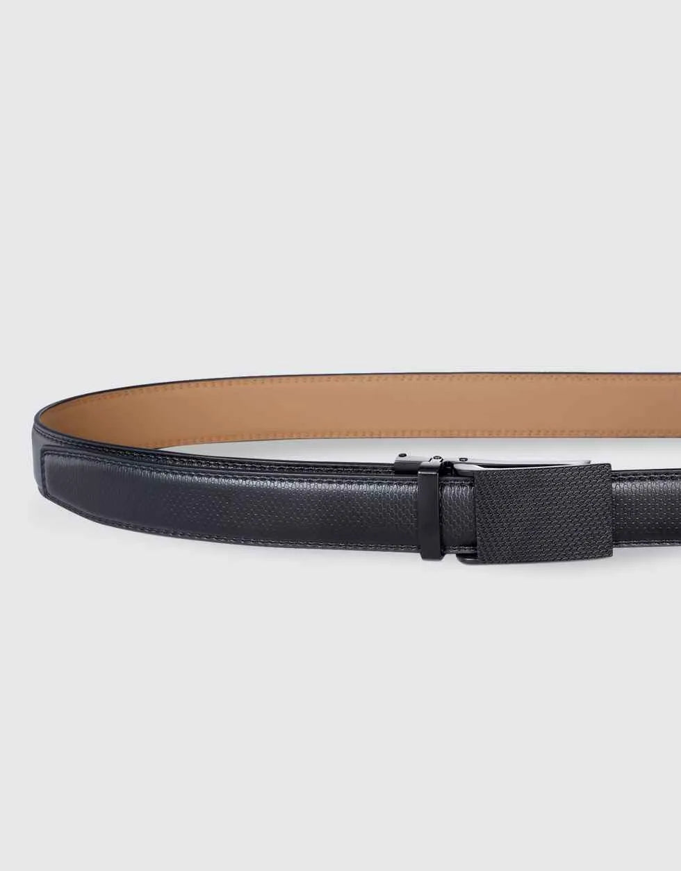 Adjustable from 28" to 44" Waist
