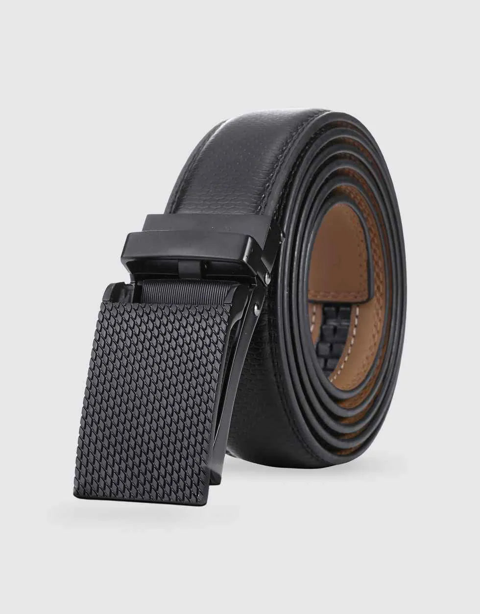Adjustable from 28" to 44" Waist