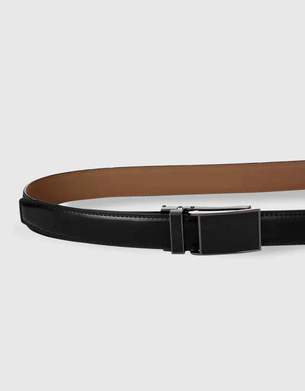Adjustable from 28" to 44" Waist
