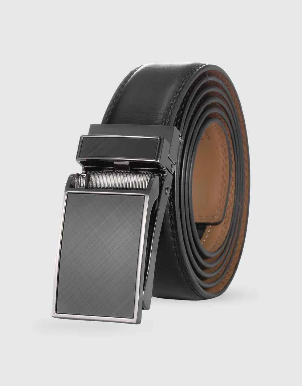 Adjustable from 28" to 44" Waist