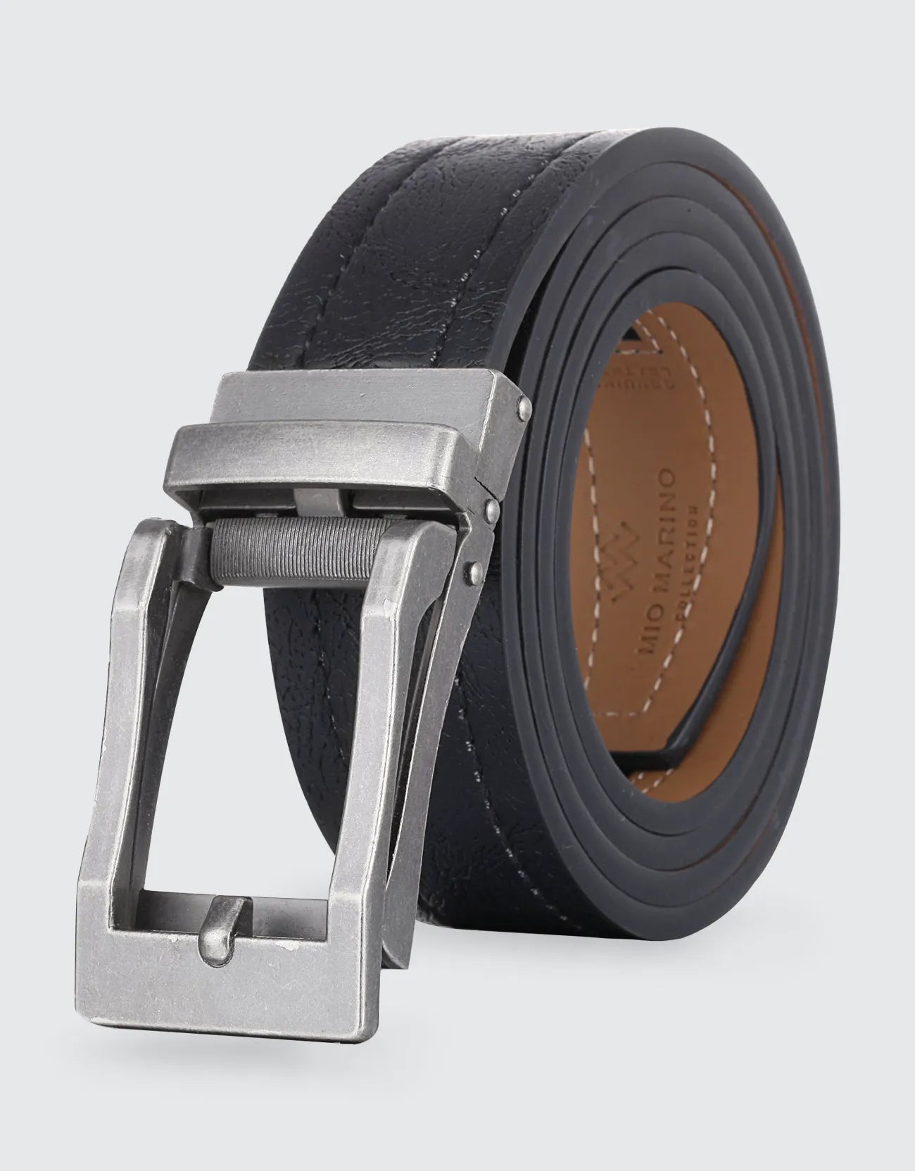 Adjustable from 28" to 44" Waist