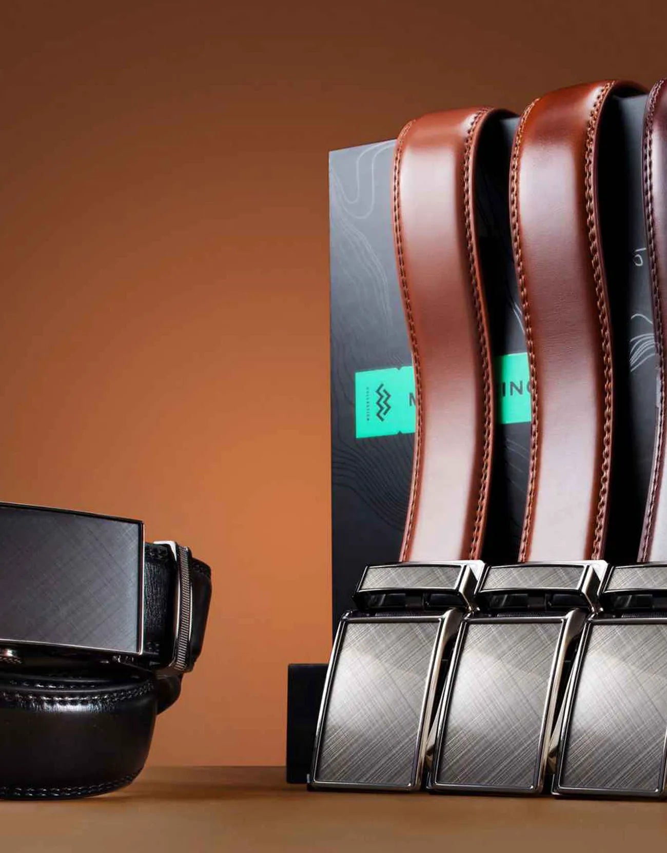 Adjustable from 28" to 44" Waist
