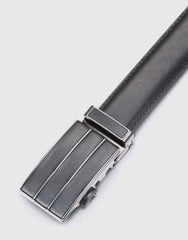Adjustable from 28" to 44" Waist