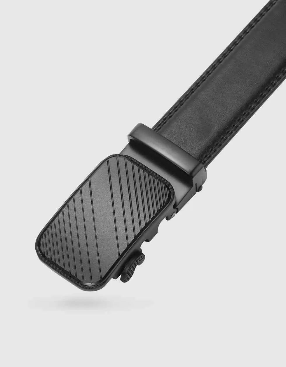 Adjustable from 28" to 44" Waist
