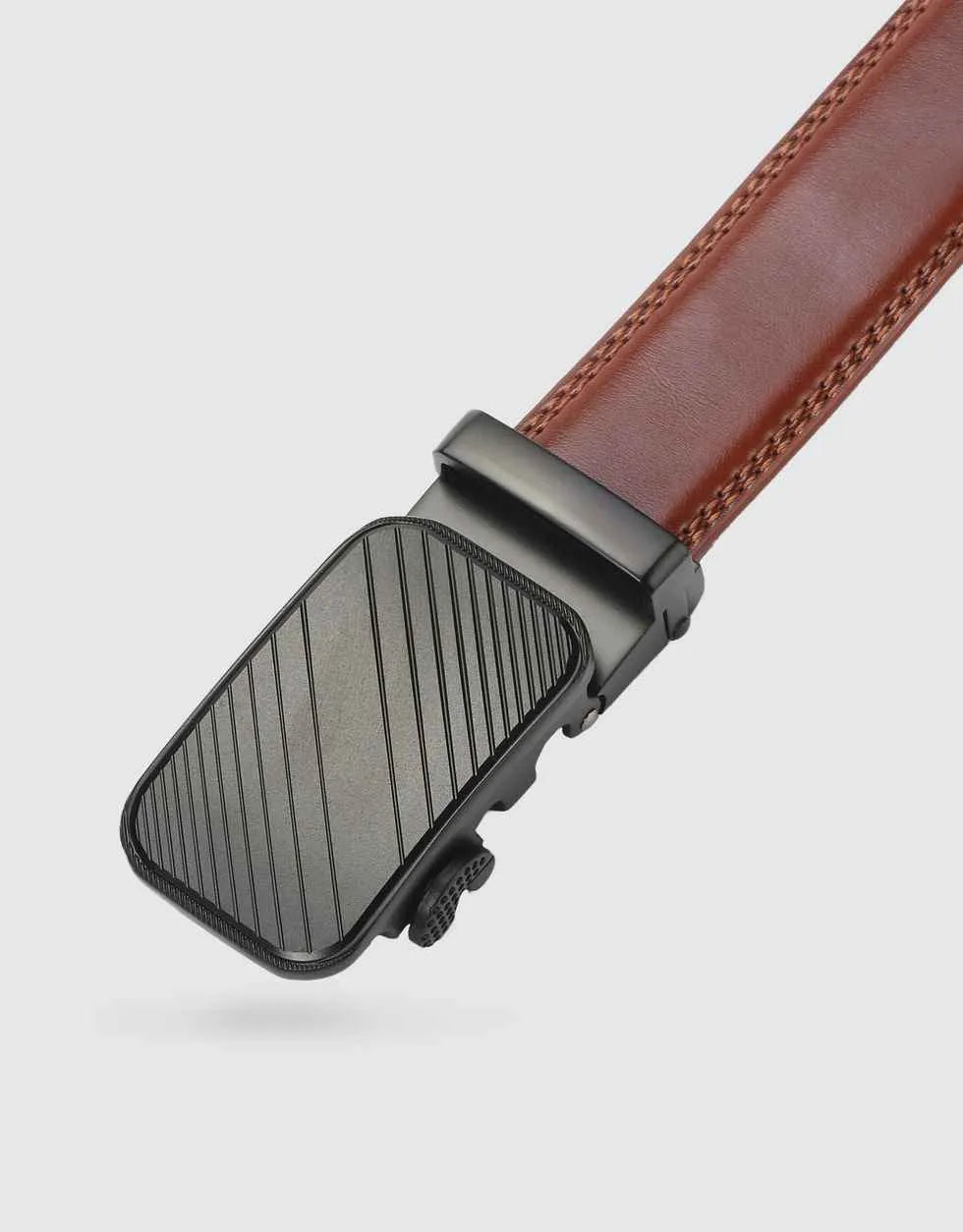 Adjustable from 28" to 44" Waist