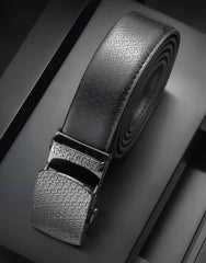 Adjustable from 28" to 44" Waist