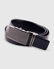 Adjustable from 28" to 44" Waist