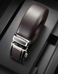Adjustable from 28" to 44" Waist