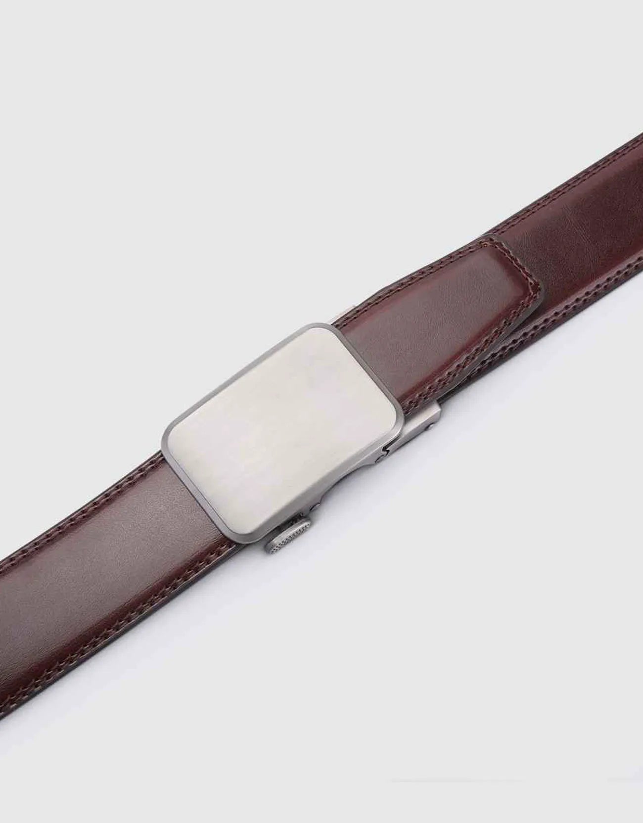 Adjustable from 28" to 44" Waist