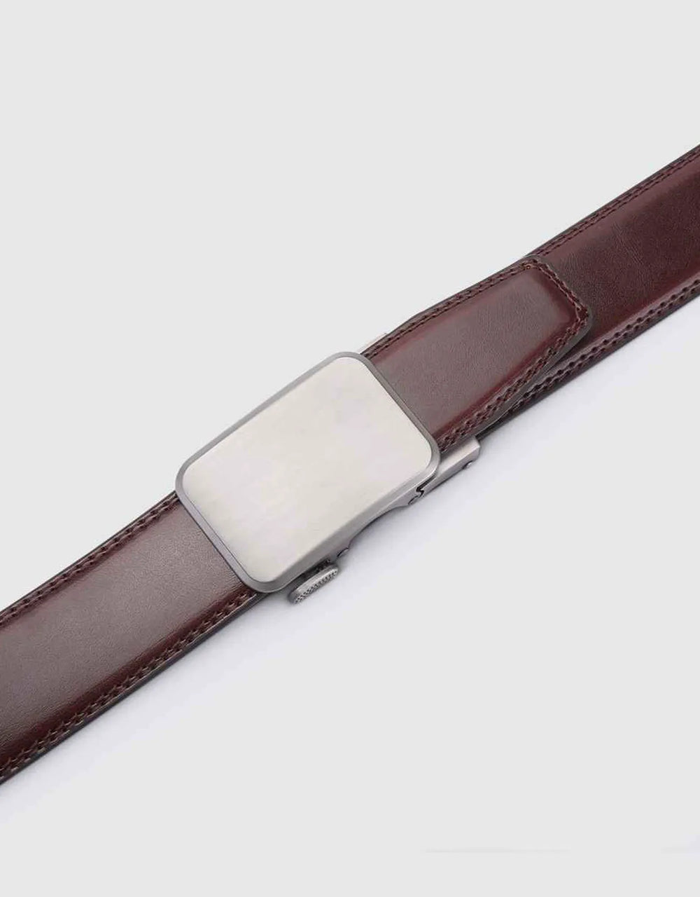 Adjustable from 28" to 44" Waist