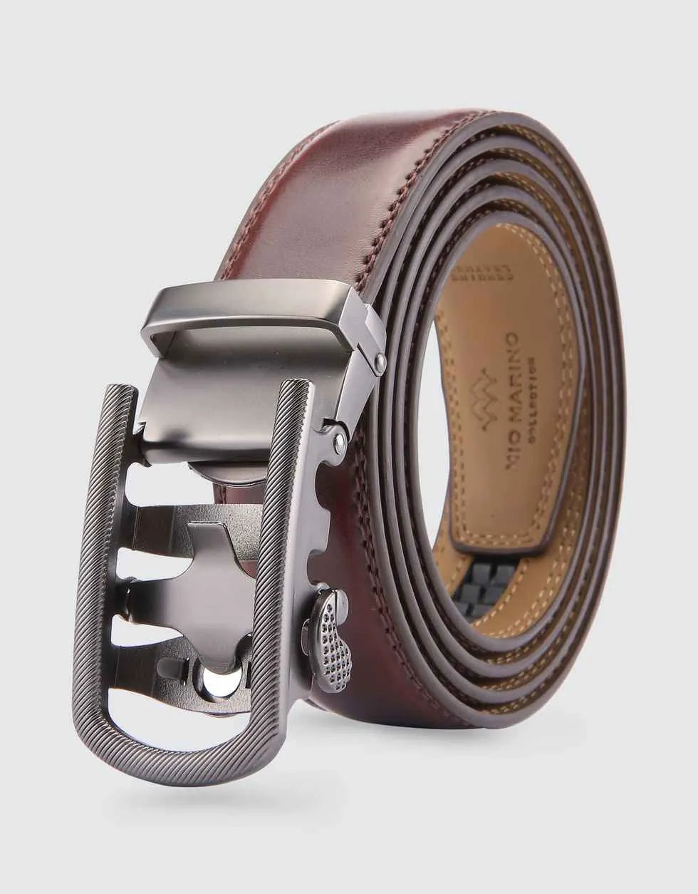 Adjustable from 28" to 44" Waist